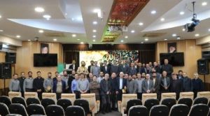 نگاه عبادت گونه امام علی (ع) به کار در شرایط سخت، برای جامعه معدنی الهام بخش است