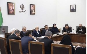 دولت هر کجا لازم باشد از اقتدار خود استفاده می‌کند/ آرامش در بازار پول و سرمایه برقرار است