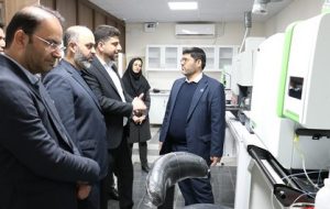 حضور مدیرعامل گروه تامین و فرآوری مواد معدنی فولاد مبارکه در مرکز تحقیقات یزد