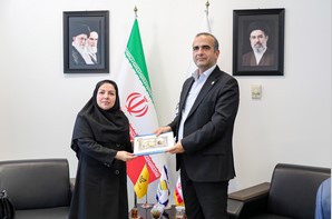 تفاهم‌نامه همکاری میان سازمان منطقه آزاد انزلی و شرکت ملی پست جمهوری اسلامی ایران امضا شد