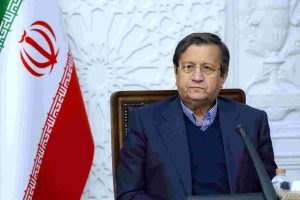 همتی: بانک مرکزی با استفاده از ظرفیت ارزی و ابزارهای در اختیار خود، به‌موقع و با قدرت در بازار مداخله خواهد کرد